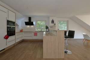 Offener Wohnbereich, großer Balkon & eigene Garage - moderne Dachgeschoss‑Wohnung in Bochold!  – 45355 Bochold, Essen – Vorschaubild 9