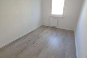 Sommeraktion bis 31.08.2026 – Hochwertige 3-Zimmer-Wohnung im Erstbezug mit Balkon und EBK-Option – Telemannstraße 32, 6124 Südliche Neustadt, Halle (Saale) – Vorschaubild 9