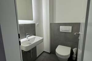 Erstbezug nach Renovierung: 3-Zimmer-Wohnung mit 2 Balkonen und Gäste-WC – 40472 Unterrath, Düsseldorf – Vorschaubild 5