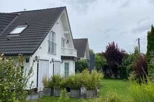 Attraktives 9-Zimmer-Haus - 2,4 % Rendite oder selbst einziehen ! – Am Pfaffensteig 10, 80995 München – Vorschaubild 4