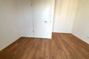 5-Zimmer-Wohnung (Typ 35) mit Balkon, zwei Badezimmern und eigenem Keller | ab sofort verfügbar – Raderberggürtel 50, 50968 Marienburg, Köln – Vorschaubild 22