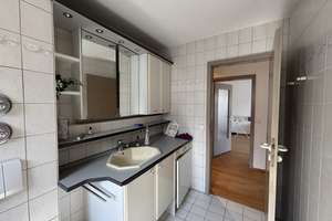 Sonnig wohnen in Stuttgart-Botnang: Charmante 2-Zimmer-Wohnung mit Balkon & Einbauküche – 70195 Botnang-Süd, Stuttgart – Vorschaubild 15