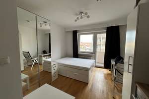 Ruhiges und möbliertes 1-Zimmer-Apartment am Wettersteinplatz