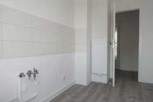 Wir sanieren für Sie ... schon heute Wohnung sichern .... – Lortzingstraße 103, 9119 Chemnitz – Vorschaubild 4
