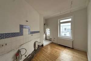charmante 2-Zi.-Altbau-Whg., 3. OG, Eimsbütteler Marktplatz, Fenster neu mit erhöhtem Schallschutz – Die vollständige Adresse der Immobilie erhältst du vom Anbieter., 20257 Eimsbüttel (Ortsteil), Hamburg – Vorschaubild 7