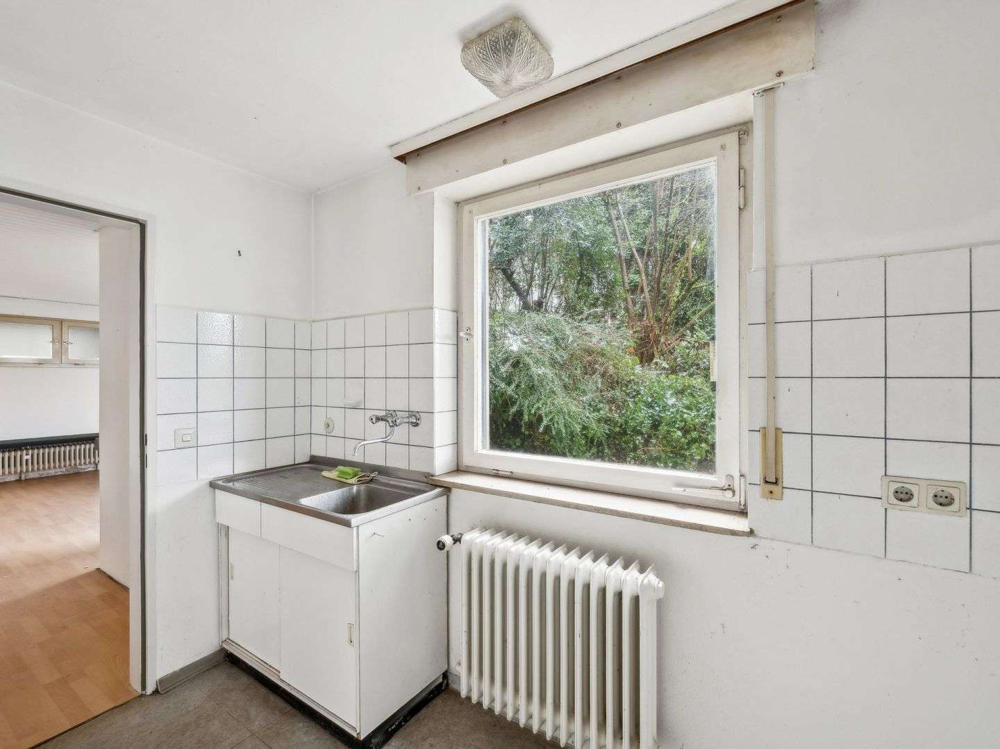 Immobilie in Gaggenau - Großzügiges Mehrgenerationenhaus mit Einliegerwohnung in hervorragender Lage von Gaggenau - Bild 4