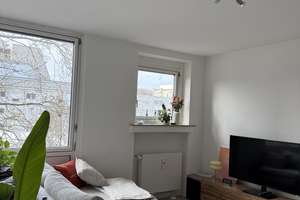 ZWISCHENMIETE - Zentrale, helle 1-Zimmer Wohnung – Die vollständige Adresse der Immobilie erhältst du vom Anbieter., 50667 Altstadt/Nord, Köln – Vorschaubild 2