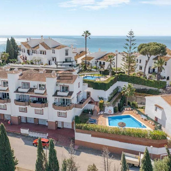 Reihenhaus zum Verkauf in Las Margaritas in Riviera del Sol, Mijas Costa