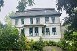 Landhaus in Rotenhahn/Rumohr
an der B4 mit viel Platz und weiterem Ausbaupotential im Dachgeschoss – Die vollständige Adresse der Immobilie erhältst du vom Anbieter., 24254 Rumohr – Vorschaubild 2