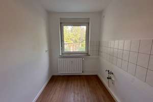 Modernisierte 3-Zimmer-Wohnung in Schweinau mit Balkon – Arendsstr.  13, 90441 Hohe Marter, Nürnberg – Vorschaubild 4