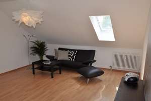 Geschmackvoll  möblierte und sehr ruhige 2-Zimmer Wohnung in Augsburg Göggingen VON PRIVAT – Franzensbadstrasse 11, 86199 Göggingen-Nordost, Augsburg – Vorschaubild 2