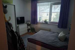 Wohnen mit Charakter: 2-Zimmer-Wohnung in Berlin-Lichtenrade mit Garage – Die vollständige Adresse der Immobilie erhältst du vom Anbieter., 12307 Lichtenrade, Berlin – Vorschaubild 4