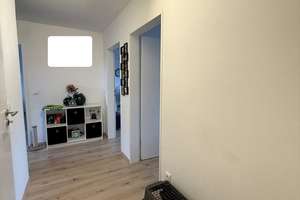 Wohnen mit Wohlfühlfaktor: Helle Dachgeschosswohnung mit Kaminofen – 46147 Holten, Oberhausen – Vorschaubild 12