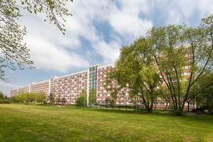 Seniorenfreundliche 2-Raum-Wohnung mit Balkon und Aufzug – Lene-Voigt-Str. 2, 4289 Probstheida, Leipzig – Vorschaubild 1