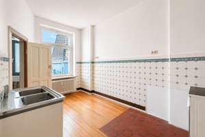 Attraktive Lage und viel Potenzial in bester Lage von Hoheluft-Ost – Die vollständige Adresse der Immobilie erhältst du vom Anbieter., 20251 Hoheluft-Ost, Hamburg – Vorschaubild 2