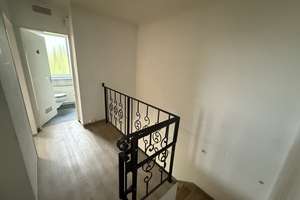Renovierungsbedürftiges Einfamilienhaus in Würzburg – 97074 Frauenland, Würzburg – Vorschaubild 11