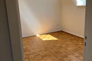 Top-Lage Marienthal, DG Whg in 3 Fam.hs, 24 qm Wohnzi. – Westerkamp 14, 22043 Marienthal, Hamburg – Vorschaubild 15