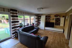 5-Zimmer-EG Wohnung mit Garten, Outdoor-Küche, Doppel Garage & Stellplatz - Wohnen wie im Haus