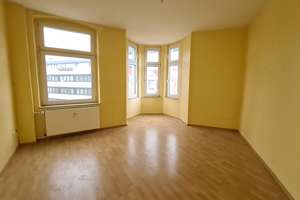 Attraktive 3,5 Raum Wohnung mit Altbau-Charme in zentraler Lage!