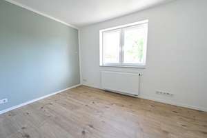 Sofort einziehen - Modernsiertes Reihenmittelhaus in Querum – Die vollständige Adresse der Immobilie erhältst du vom Anbieter., 38108 Wabe-Schunter-Beberbach, Braunschweig – Vorschaubild 12