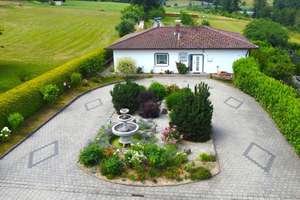Bungalow mit großzügigem Grundstück und traumhaftem Blick – Die vollständige Adresse der Immobilie erhältst du vom Anbieter., 97514 Oberaurach – Vorschaubild 4