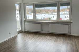 Top-sanierte Drei-Zimmer-Wohnung in Dechbetten/Uni- und Altstadtnähe – 93051 Großprüfening-Dechbetten-Königswiesen, Regensburg – Vorschaubild 9