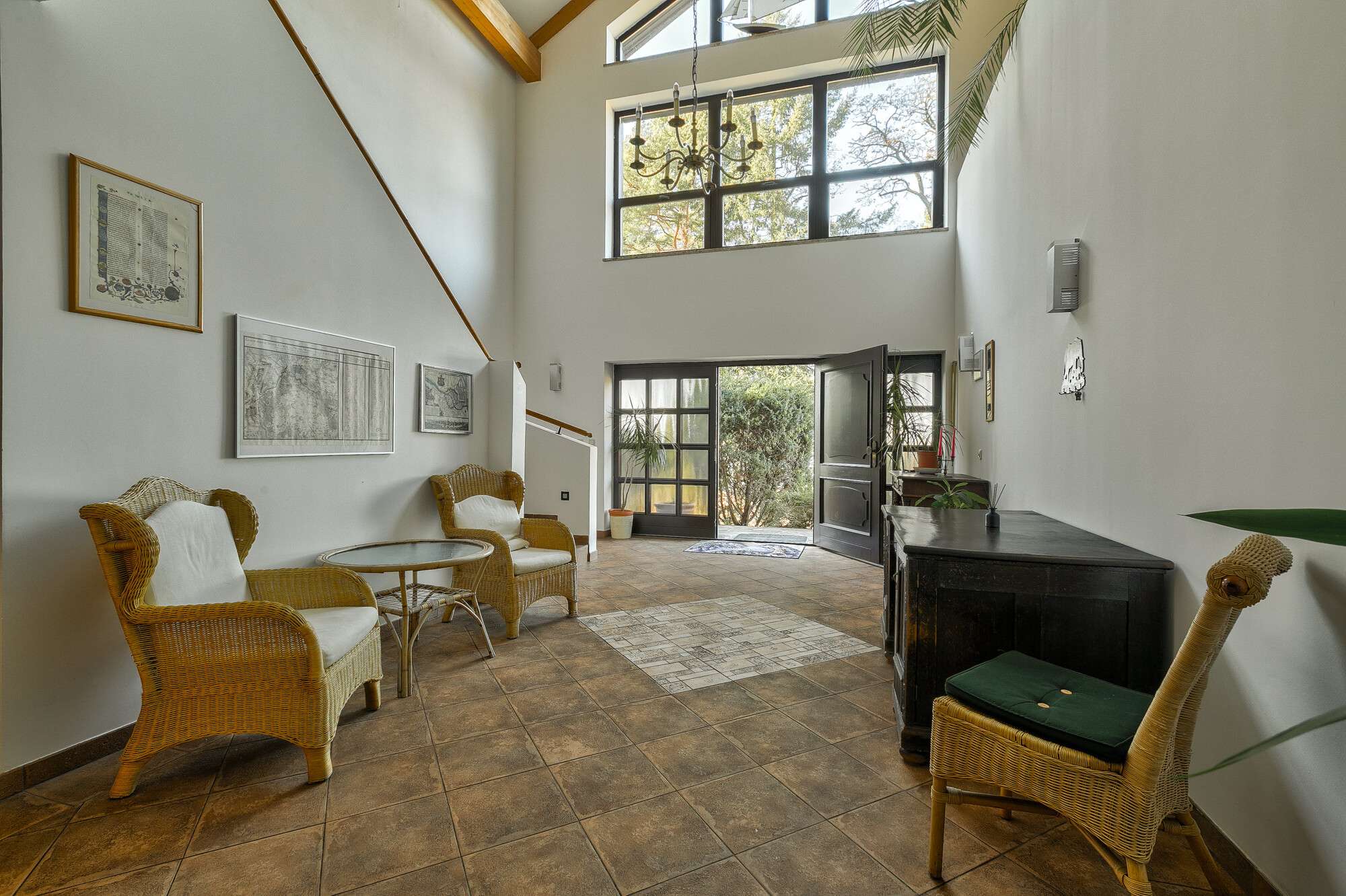 Immobilie in Diensdorf-Radlow - Einfamilienhaus mit Einliegerwohnung und herrlichem Seeblick - Bild 0