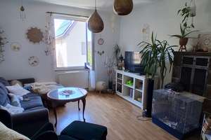 Großzügige 3-Zimmerwohnung mit Veranda und Gartenanteil