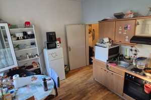 Bright, fully furnished 2-room apartment near university with peaceful backyard view, – Wittenberger Straße 25, 39106 Magdeburg – Vorschaubild 17