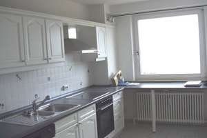 Vermietete 3-ZKB-Wohnung mit Weitblick in Feldrandlage – Kapitalanlage mit Aussicht – Die vollständige Adresse der Immobilie erhältst du vom Anbieter., 65239 Hochheim am Main – Vorschaubild 3