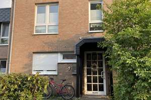 Das GROSSE Reihenhaus in Meckenheim ! Wohnfläche fast 190 m² ... – Die vollständige Adresse der Immobilie erhältst du vom Anbieter., 53340 Meckenheim – Vorschaubild 1