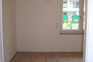 Herrliche 2,5 Zimmer Wohnung mit Terrasse in München Perlach  – Die vollständige Adresse der Immobilie erhältst du vom Anbieter., 81737 Altperlach, München – Vorschaubild 9