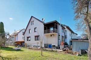 „Idyllische Doppelhaushälfte in Top-Lage in Ruit mit großem Garten und Carport!“ – Esslingen (Kreis) – Vorschaubild 1