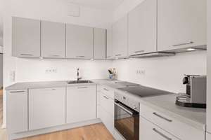 2-Zimmer-Wohnung Köln Innenstadt – Balkon, Stellplatz mit Wallbox, Aufzug | Friesenplatz „Magnus31“ – 50672 Altstadt/Nord, Köln – Vorschaubild 10