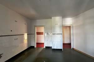 Großzügige 6-Zimmer Wohnung mit Balkon in Chemnitz-Altendorf – Limbacher Straße 174, 9116 Altendorf, Chemnitz – Vorschaubild 6