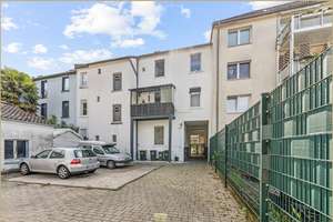 Großzügige kernsanierte Wohnung mit ca. 125 m², Balkon, Gartenanteil und Garage in ruhiger Lage – Die vollständige Adresse der Immobilie erhältst du vom Anbieter., 45357 Dellwig, Essen – Vorschaubild 2