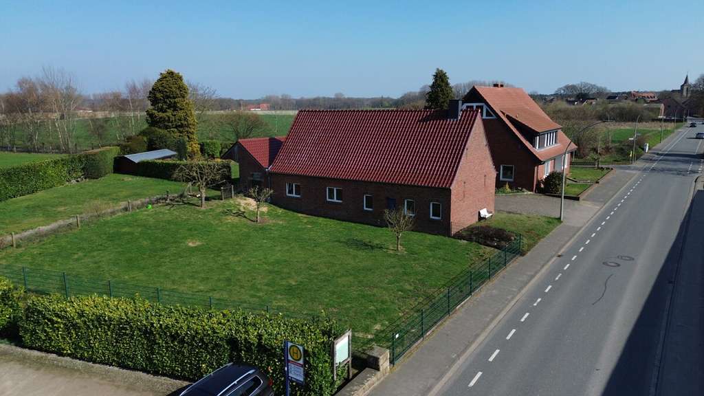 Immobilie in Emsdetten - Spannendes Projekt: Umbaufähige Scheune mit großem Grundstück! - Bild 3