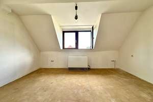 Charmantes Einfamilienhaus mit Garten, Scheune in beliebter Lage! Sofort frei! – Die vollständige Adresse der Immobilie erhältst du vom Anbieter., 95500 Heinersreuth – Vorschaubild 8