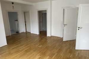 Herzlich willkommen in Schwachhausen! 4 Zimmer mit Fahrstuhl – Die vollständige Adresse der Immobilie erhältst du vom Anbieter., 28209 Schwachhausen (Ortsteil), Bremen – Vorschaubild 33