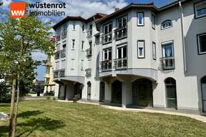 Lichtdurchflutete 1,5-Zimmer-DG-Galeriewohnung in zentrumsnaher Lage von Rosenheim! – Die vollständige Adresse der Immobilie erhältst du vom Anbieter., 83026 Süd, Rosenheim – Vorschaubild 2