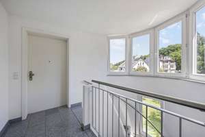 - In begehrter Aussichtslage auf dem Haigst - Repräsentative 5-Zimmer-Maisonette-Wohnung  – Die vollständige Adresse der Immobilie erhältst du vom Anbieter., 70597 Haigst, Stuttgart – Vorschaubild 10