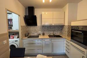 Modernisierte & Vollmöblierte 2-Zimmer Wohnung mit Duplexgarage zur Eigennutzung oder Kapitalanlage – Urbanstraße 22, 81371 Sendlinger Feld, München – Vorschaubild 9