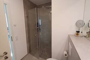3-Zimmer, 2 Bäder, Einbauküche, 3 Jahre alt, FBH, Videogegensprechanlage, Handtuchheizkörper – Zenzel Mühsam-Str. 15, 81735 Neuperlach, München – Vorschaubild 37
