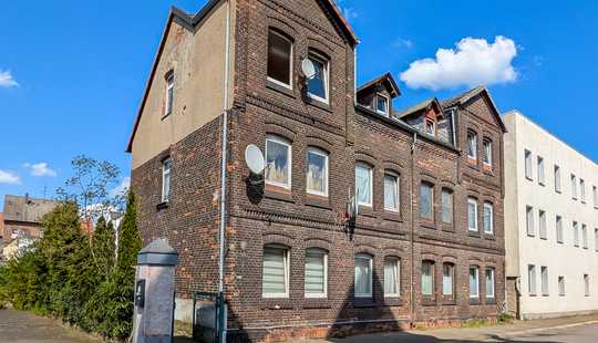 Bild von Handwerker aufgepasst! - Zentral gelegenes Mehrfamilienhaus mit Ausbaupotential