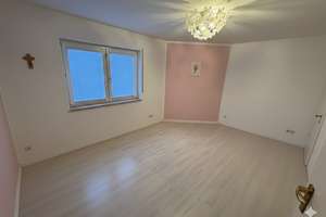 Großzügige 4-Zimmer-Wohnung mit Terrasse und Garten in Mannheim-Friedrichsfeld – Die vollständige Adresse der Immobilie erhältst du vom Anbieter., 68229 Friedrichsfeld, Mannheim – Vorschaubild 9