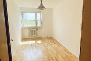 Helle, renovierte 3-Zimmer-Wohnung mit Balkon, Aufzug & Weitblick in ruhiger Lage – Eduard-Spranger-Straße 8, 80935 Lerchenau-Ost, München – Vorschaubild 4