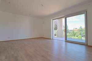 **Lichtdurchflutete 2-Zimmer-Wohnung mit Balkon** – Donaustaufer Straße 44, 93059 Reinhausen, Regensburg – Vorschaubild 5