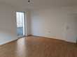 Erschwingliche, helle 2-Raum-Wohnung mit Balkon und Einbauküche in Krefeld