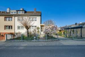 Zweifamilienhaus in Aachen-Forst – großes Grundstück, 4 Garagen & ruhige Lage – Die vollständige Adresse der Immobilie erhältst du vom Anbieter., 52078 Forst, Aachen – Vorschaubild 7