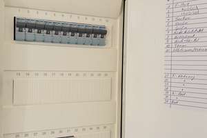 Ideal für Eigennutzer - Sanierte 2,5 Zimmer-Wohnung in Neuehrenfeld – 50825 Neuehrenfeld, Köln – Vorschaubild 10